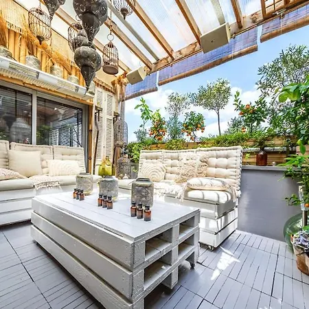 דירה Superbe Duplex Paris-rooftop Vue Panoramique פריז